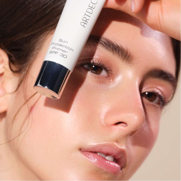 Artdeco Sun Protection Primer Päikesekaitsega meigialuskreem SPF 30 - Image 4