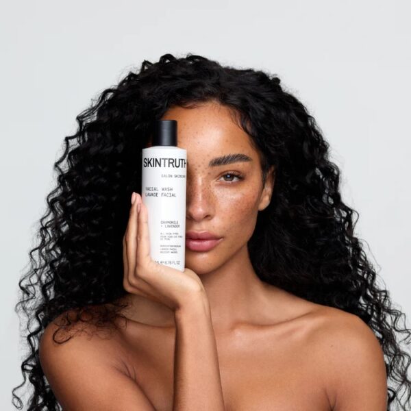 Skintruth Facial Wash Näopesugeel 200ml - Image 2